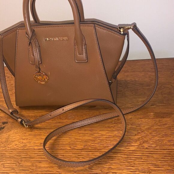 Michael Kors Avril Small Top Zip Satchel Crossbody MK Signature - Picture 6 of 16